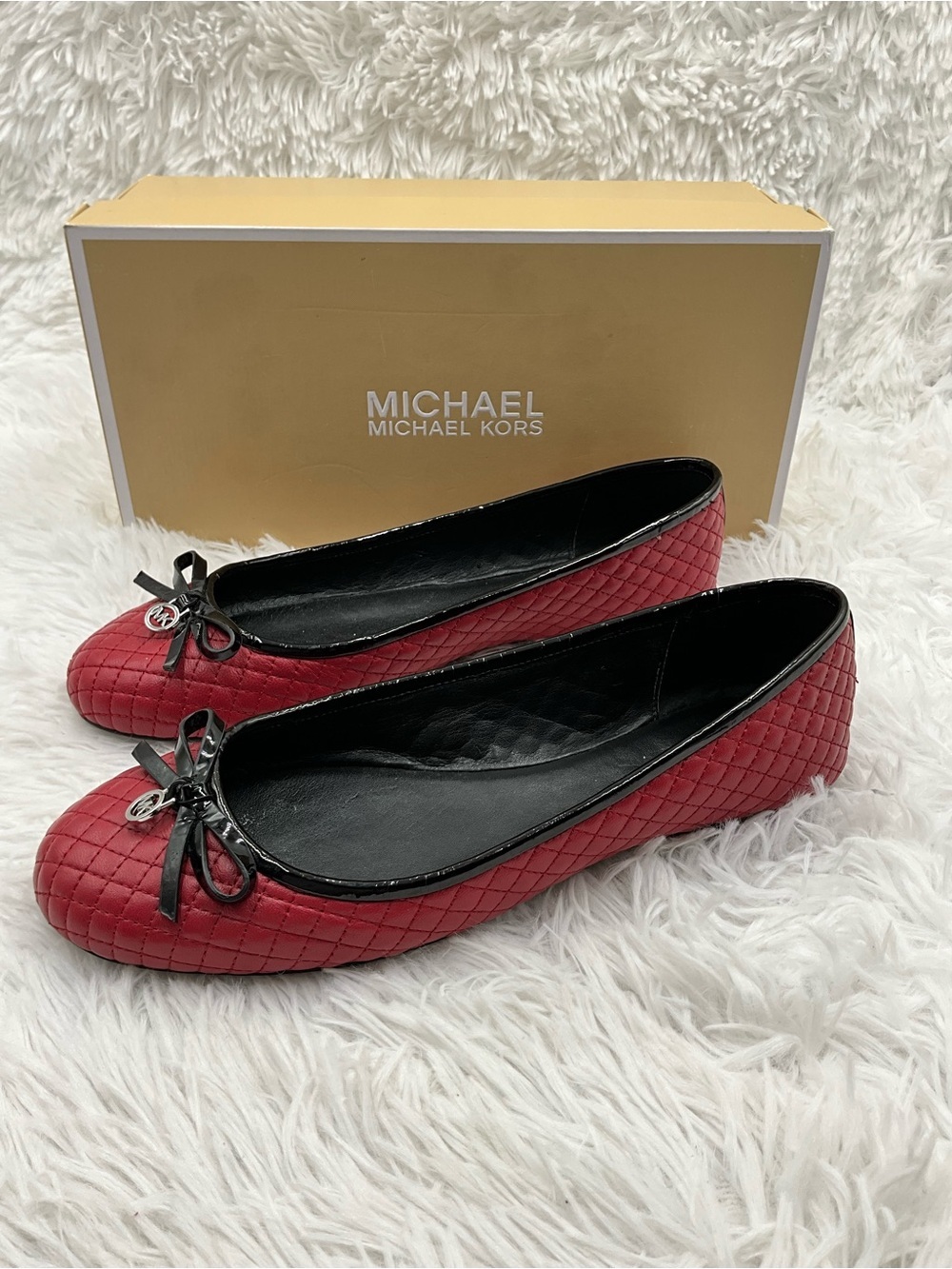 Michael Kors Flats Size 8M Red Quilted Leather Flats Bow with MK Logo Charm